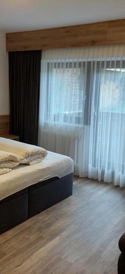 Felsneck, Haus – billede 3