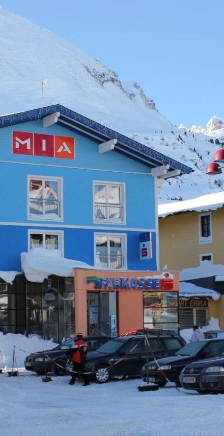 Studio (1 large bed) - Free WiFi – Mia Appartements - Non-Serviced Appartements