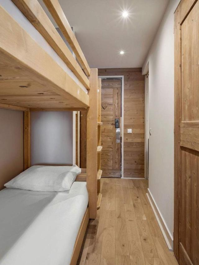 Cozy Renovated with Panoramic Mountain View – bild 6