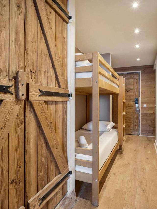 Cozy Renovated with Panoramic Mountain View – bild 7