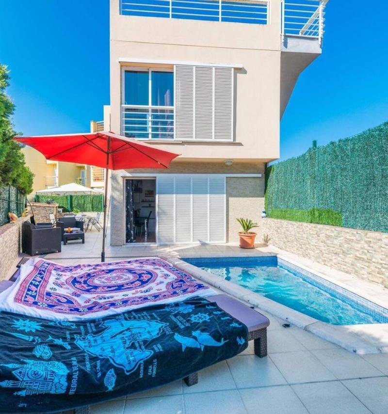 Comfortable House in Puerto de Alcudia with Private Pool