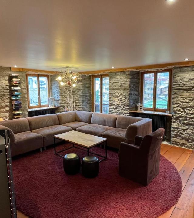 Stegmatte - Unique Luxury Triplex Apartment for 10 Persons – billede 2