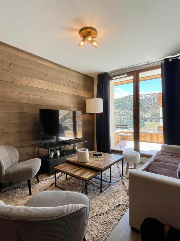 Duplex Apartment (1 single bed and 2 bunk beds) - Free WiFi – Homency - Residence Fermes de L'alpe D302