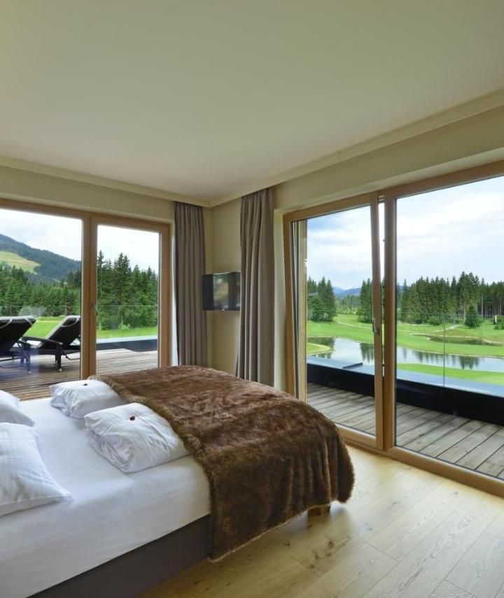 Double Room without Balcony (Bedroom#1: 1 large bed) - Free WiFi – Berg & Golf Resort Westendorf by Alps Resorts