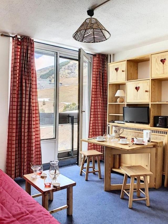 Residence Dorons - Studio Agreable · Centre Station Mae-3404