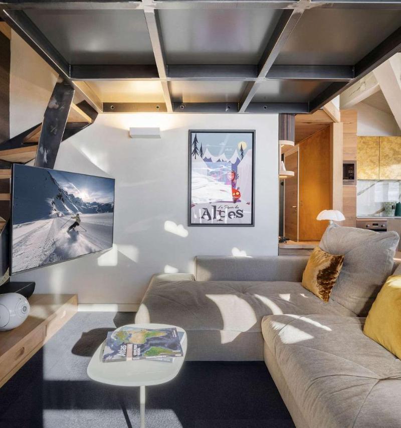Luxury 4br Apartment with Fireplace & Private Parking - Val Thorens