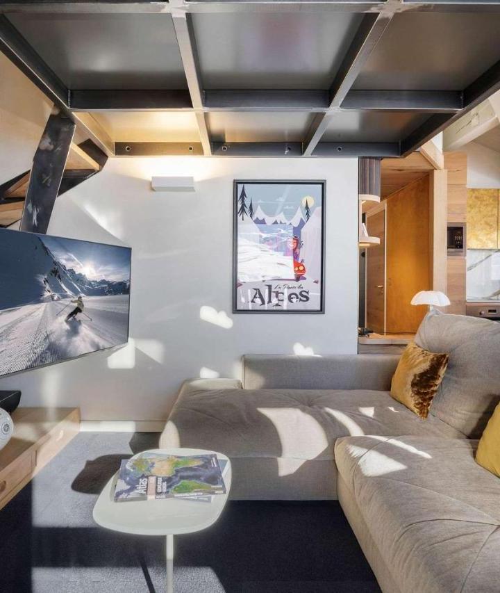 Four-Bedroom Luxury Apartment (1 double bed) - Free WiFi – Luxury 4br Apartment with Fireplace & Private Parking - Val Thorens