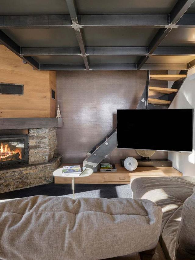 Luxury 4br Apartment with Fireplace & Private Parking - Val Thorens – bild 9