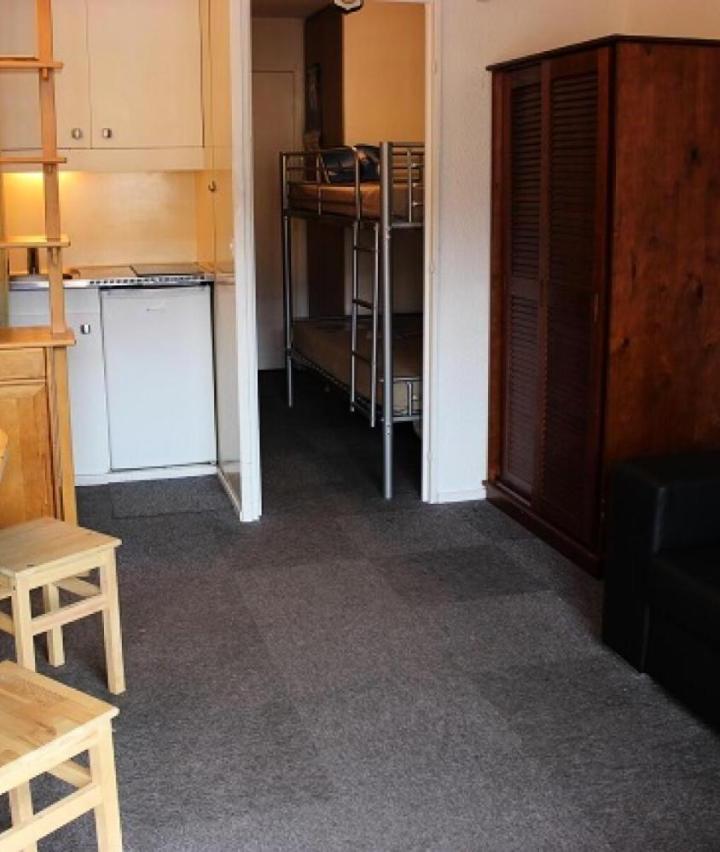 Studio – Residence Roche Blanche - Studio Pour 2 Personnes Avec Balcon Expose Sud Ouest En Centre Station Mae-7811