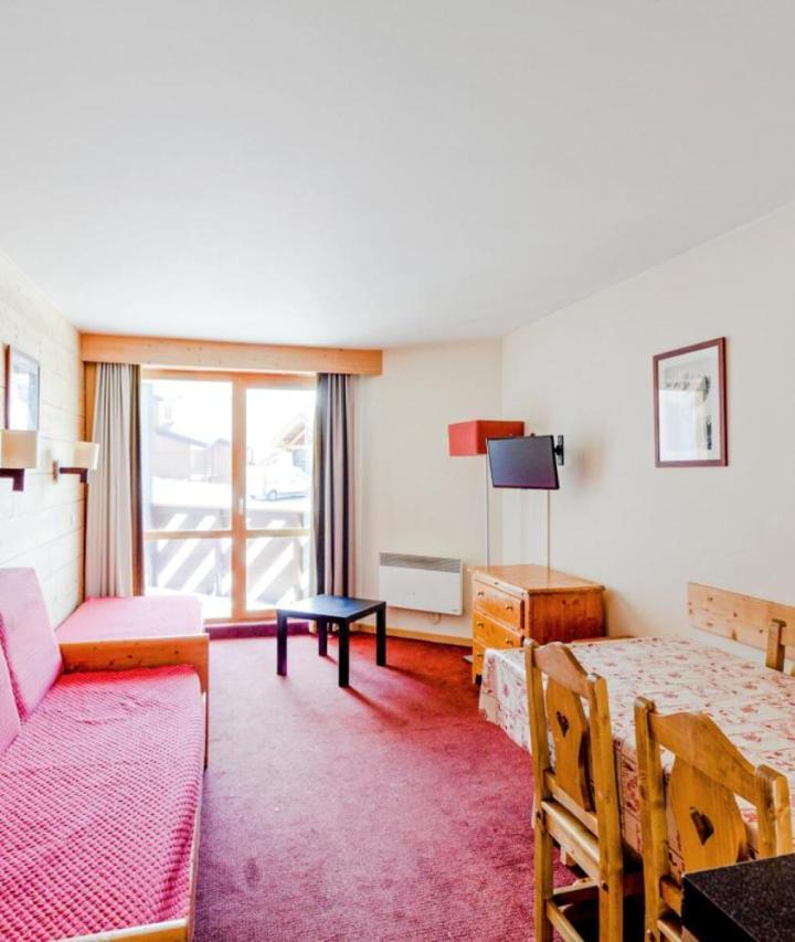 Appartement (1 sofa bed, Bedroom#1: 1 bunk bed, Bedroom#2: 2 single beds) – Residence Le Tikal - Maeva Home - 3 Pieces 6 Personnes Budget Mae-5854
