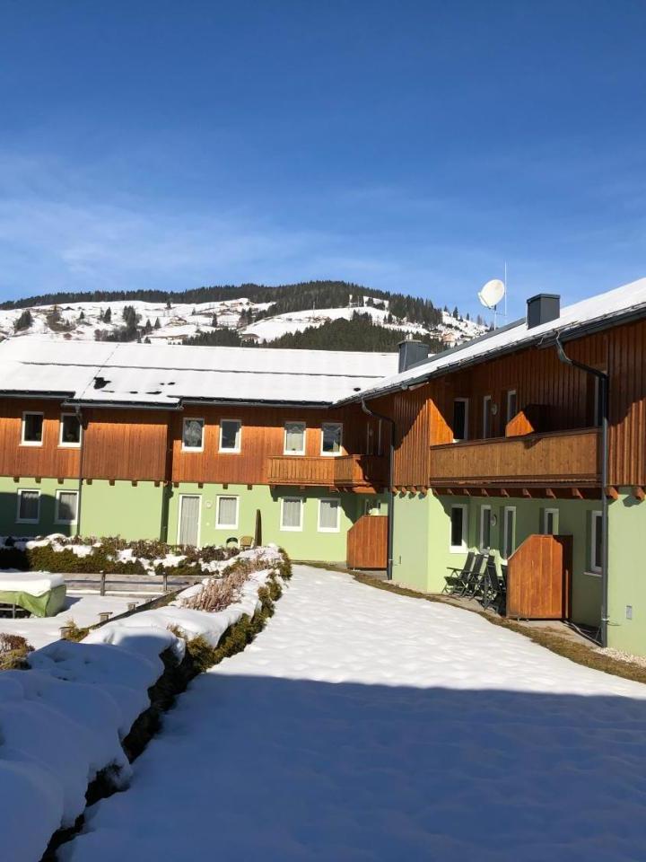 Three-Bedroom Apartment (1 sofa bed) - Free WiFi – Apartment Heijerhof - Top 6