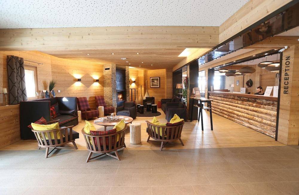 Apartment in Les Menuires with SPA & Pool, Les Menuires