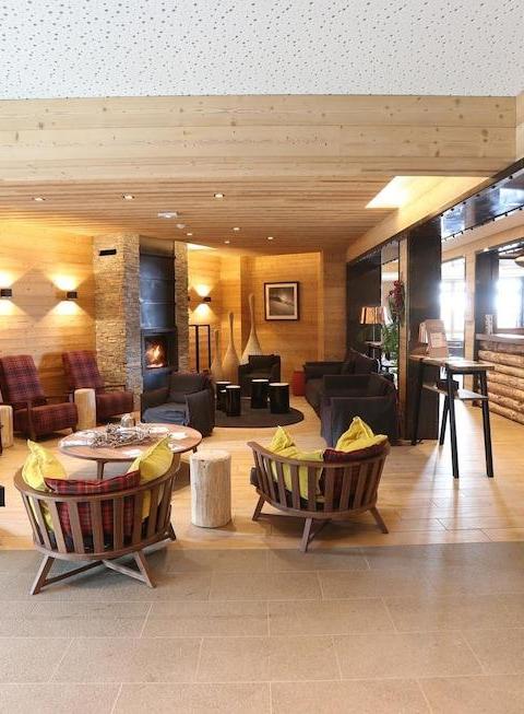 Apartment in Les Menuires with SPA & Pool – Les Menuires