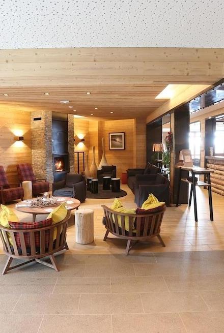 Apartment in Les Menuires with SPA & Pool – billede 2