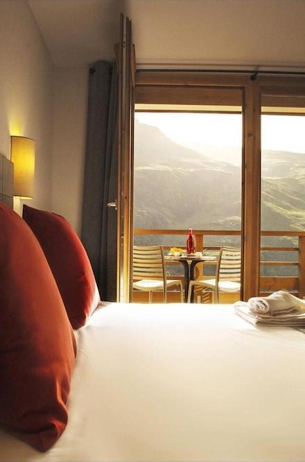 Apartment in Les Menuires with SPA & Pool – billede 5