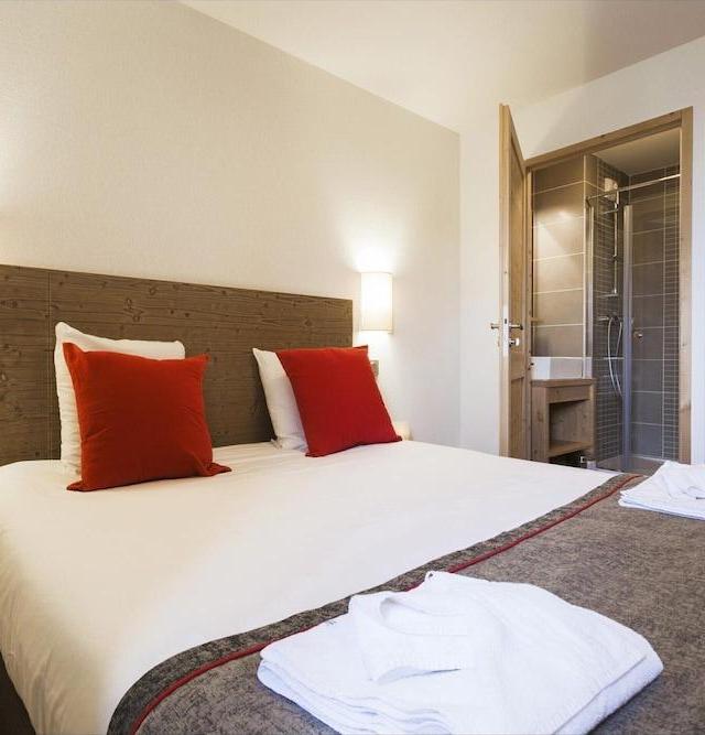 Apartment in Les Menuires with SPA & Pool – bild 9