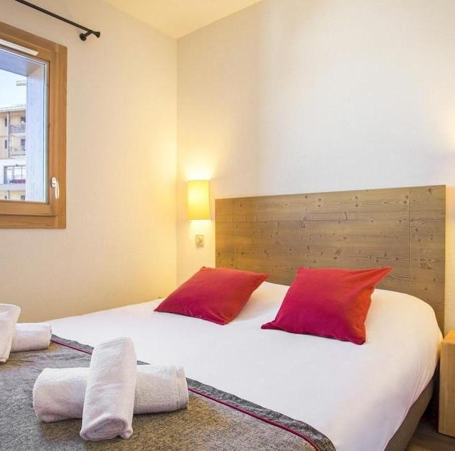 Apartment in Les Menuires with SPA & Pool – bild 10