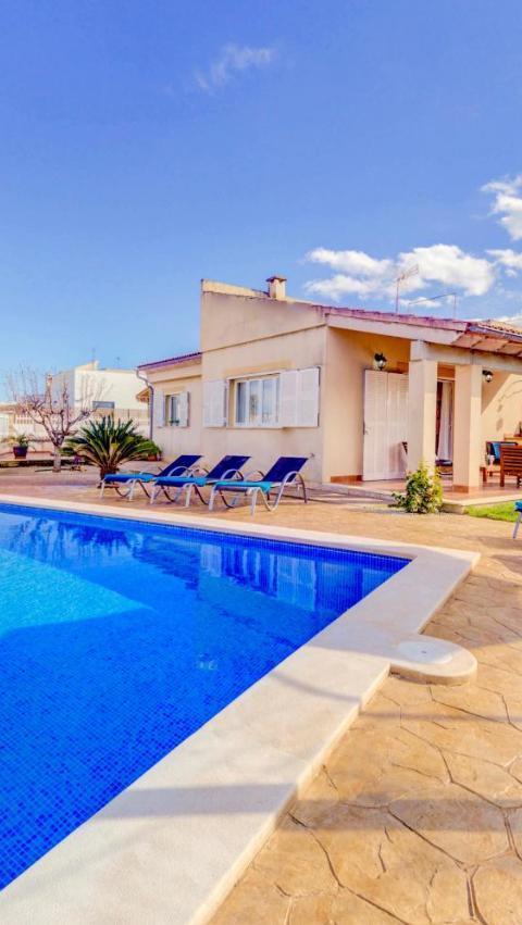 Can Gelaberts by Sealand Villas – Alcúdia
