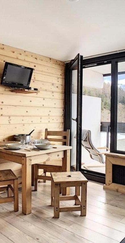 Studio – Residence Dorons - Studio Renove · Centre Station · Balcon Mae-1904