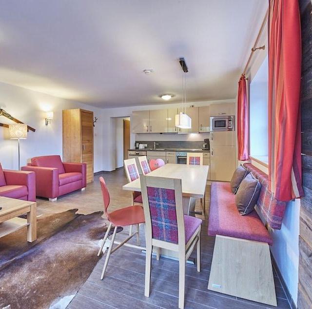 Apartment Residence Top 1