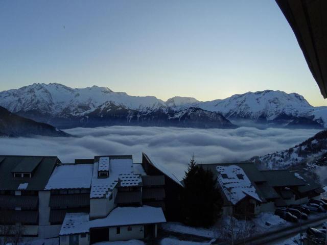 Superbe Appartement T2 - Alpe D'huez Quartier Eclose - Vue Imprenable Expose Sud