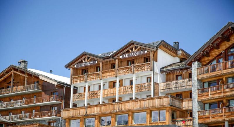 Paquis Hotel