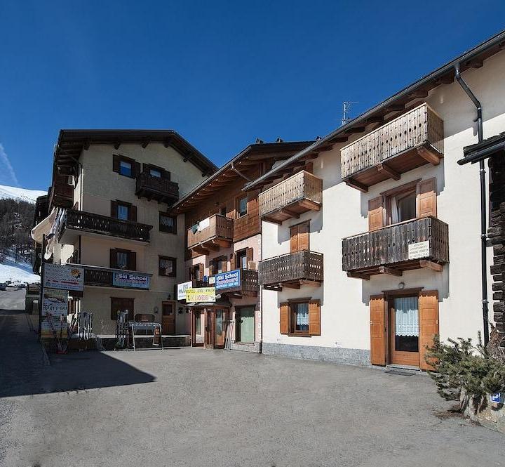 Apartment (3 people) (1 Double Bed and 1 Twin Sofa Bed) – Appartamenti Bait Carosello