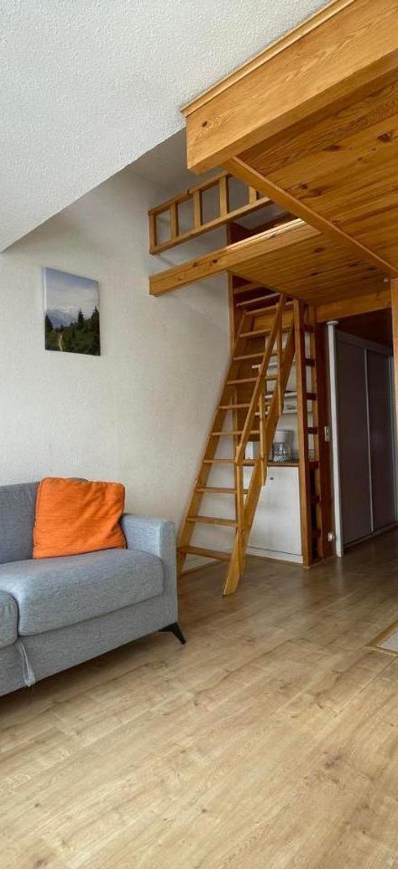 Studio (Bedroom#1: 1 double bed) – Studio Mezzanine Economique Pour 2 Avec Balcon - Animaux Admis - Fr-1-452-152