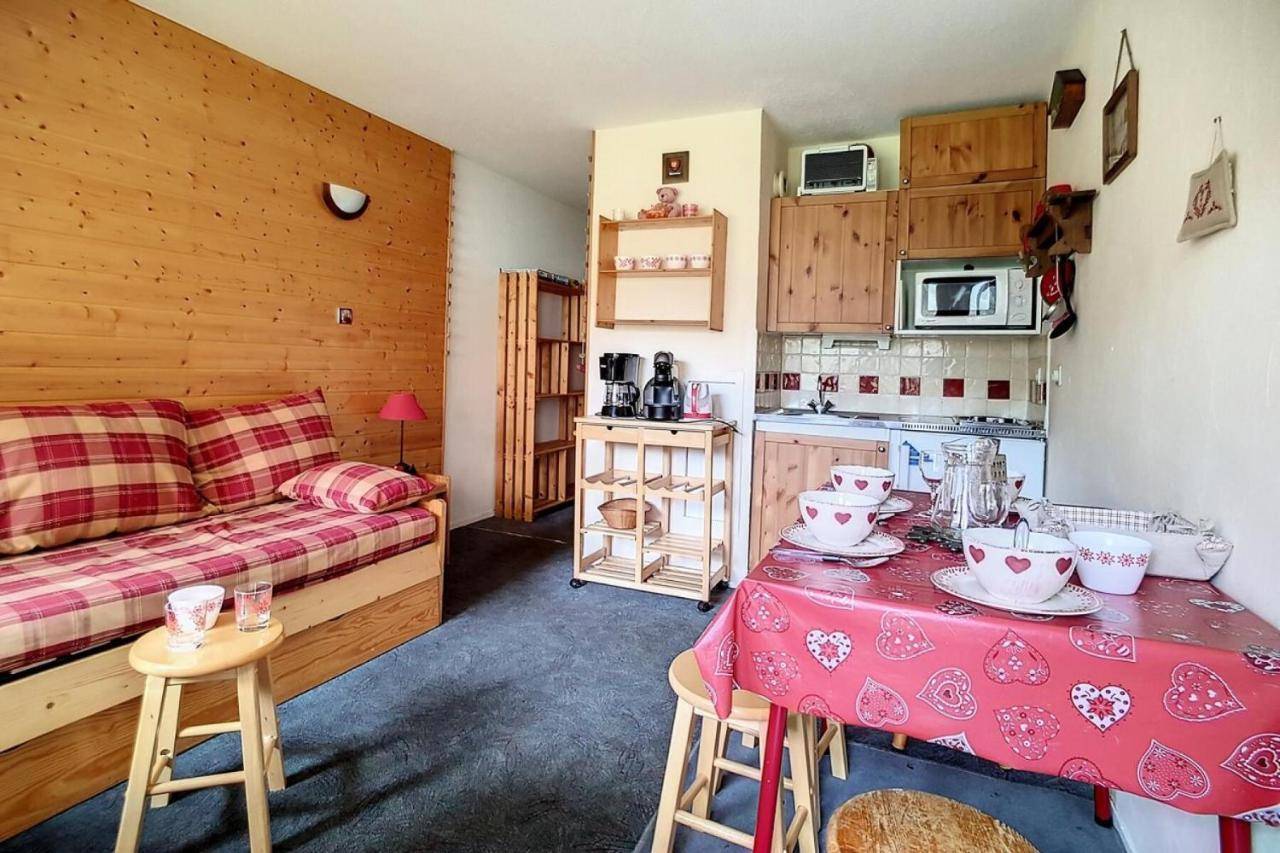 Residence Asters A2 - Studio Cabine Agreable · Proche Des Pistes · Balcon · Parking Exterieur Mae-1364, Les Menuires