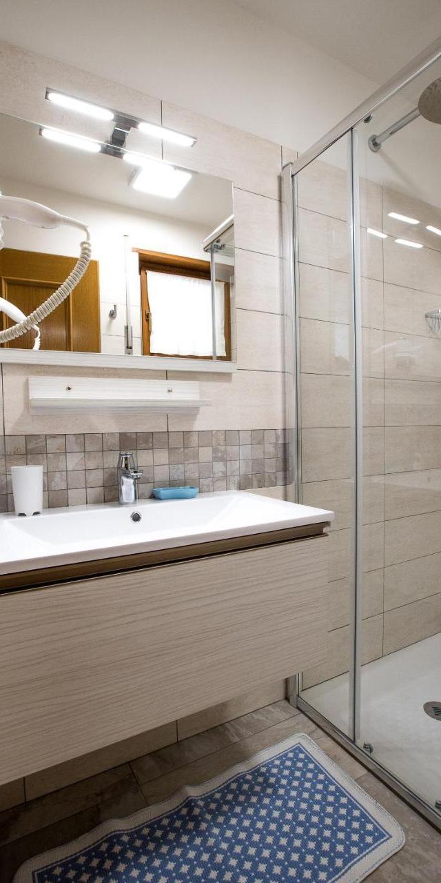 Apartaments Cesa Crepa Neigra-Fam. Planchensteiner – billede 9