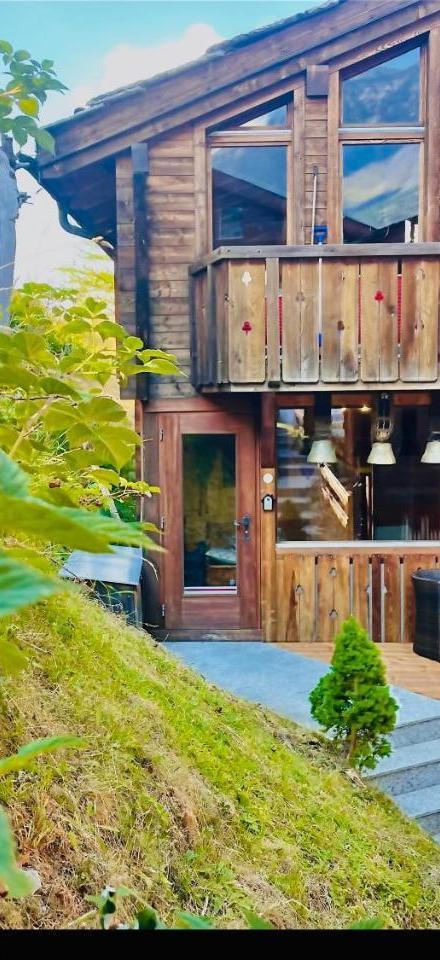 Stirling Luxury Chalet & SPA – billede 3