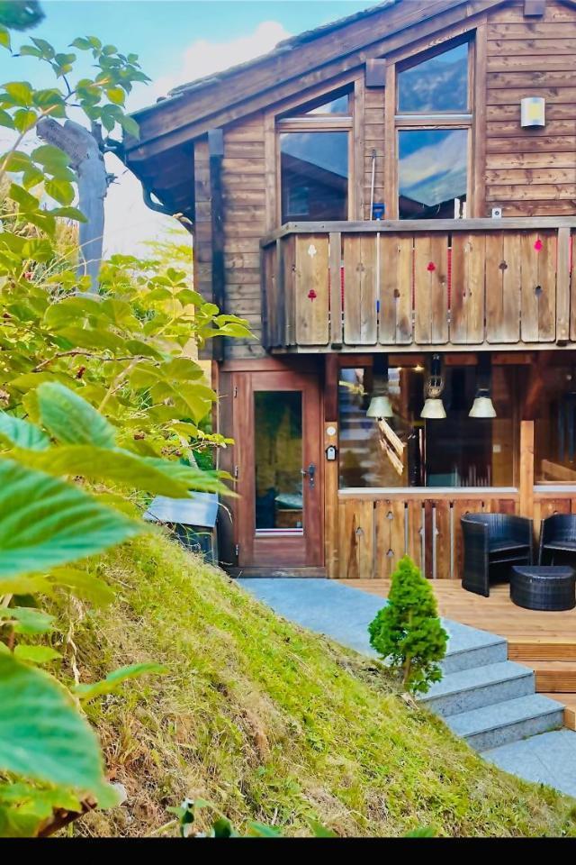 Stirling Luxury Chalet & SPA – billede 3