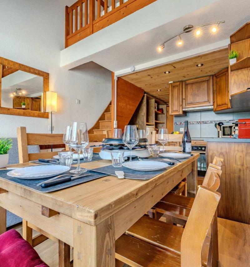 Cozy Duplex with Balcony, Parking & Mountain View - Residence Le Silveralp