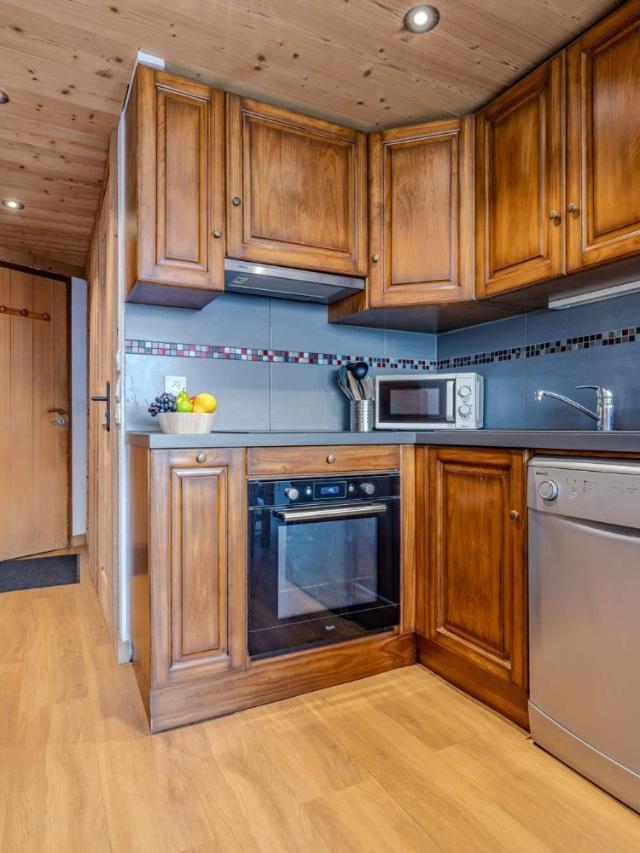 Cozy Duplex with Balcony, Parking & Mountain View - Residence Le Silveralp – bild 5