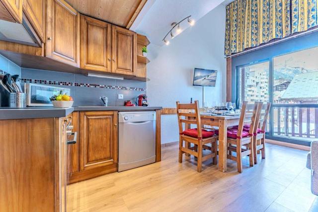 Cozy Duplex with Balcony, Parking & Mountain View - Residence Le Silveralp – billede 10