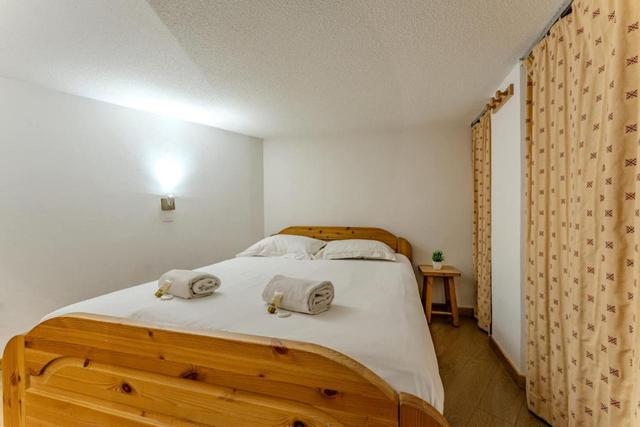 Cozy Mountain Apartment - Ski-In Ski-Out Access, Balcony & Parking - Residence Le Silveralp – billede 3