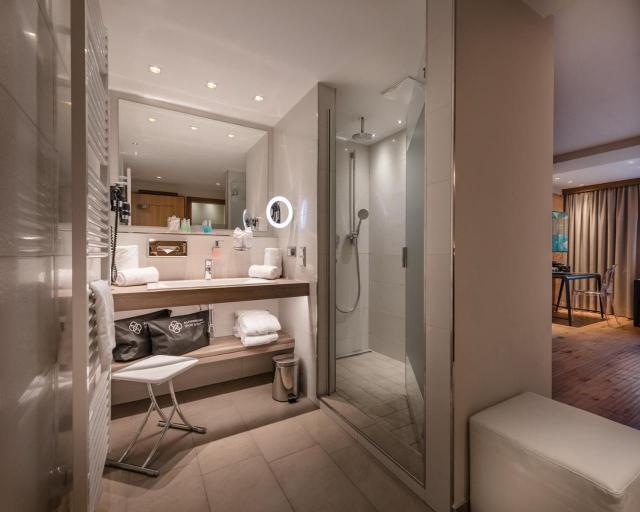 Alpinresort Valsaa - Sport & SPA – billede 4