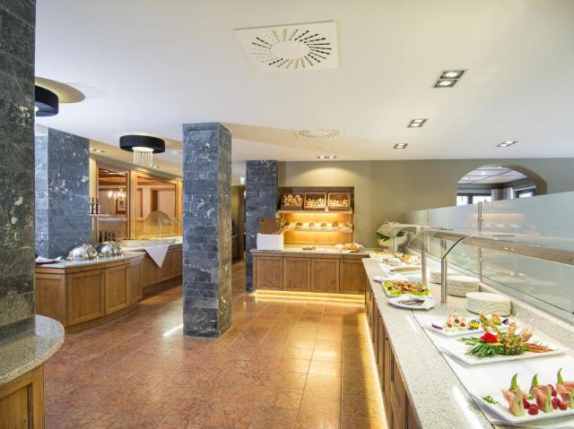 Alpinresort Valsaa - Sport & SPA – billede 10