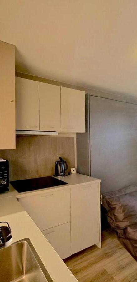 Studio Elegant Avec Parking - Superbe Vue ! – billede 3