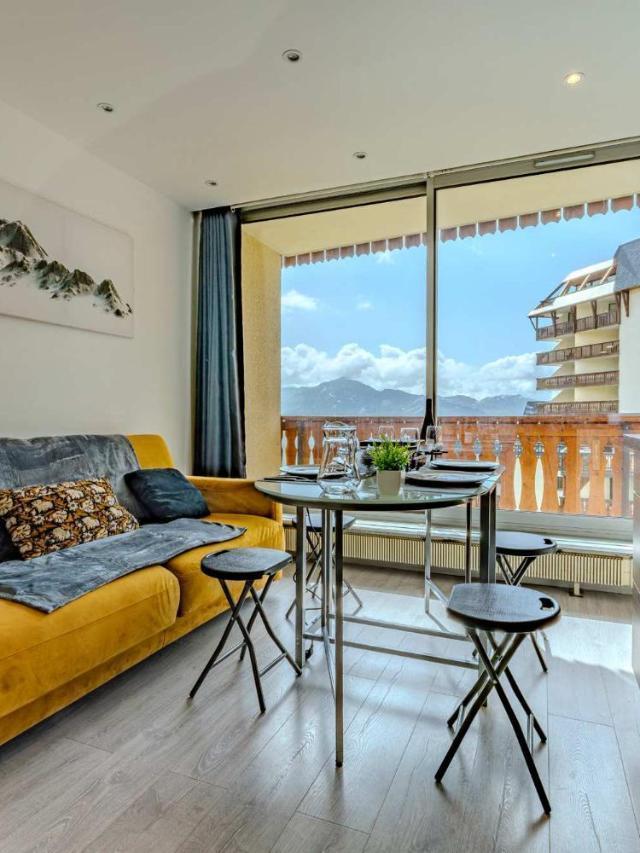 Mountain-View Gem - Studio Apt Retreat in Val Thorens - Residence Le Dome du Polset