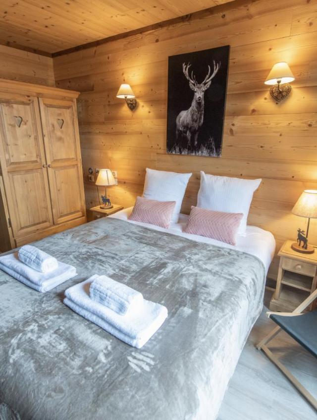 Chalet Magique - Luxury Catered Chalet - 4 En-Suite Bedrooms - Sauna - Private Home Cinema - Ideal Location in Center of Alpe D'huez - 10 People – billede 5