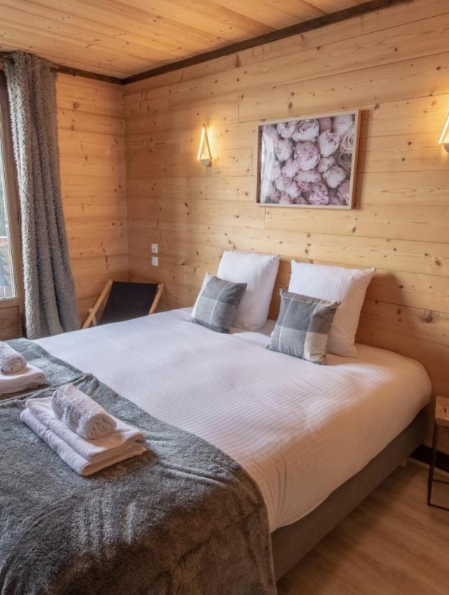 Chalet Magique - Luxury Catered Chalet - 4 En-Suite Bedrooms - Sauna - Private Home Cinema - Ideal Location in Center of Alpe D'huez - 10 People – billede 7