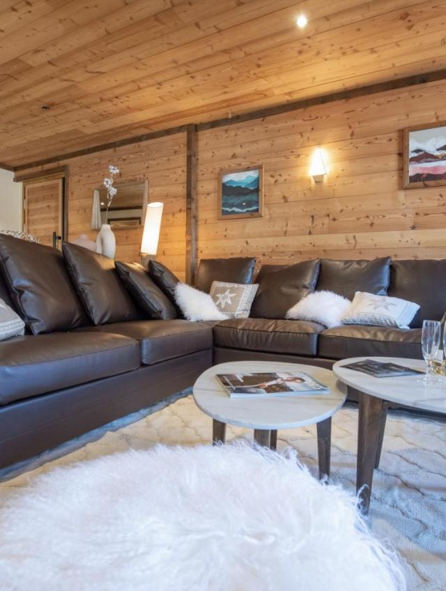 Chalet Magique - Luxury Catered Chalet - 4 En-Suite Bedrooms - Sauna - Private Home Cinema - Ideal Location in Center of Alpe D'huez - 10 People – billede 9
