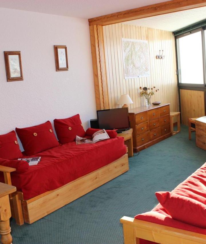 Apartment (5 Adults) (1 single bed and 1 double bed and 1 bunk bed) – Trois Vallees Appartements Vti