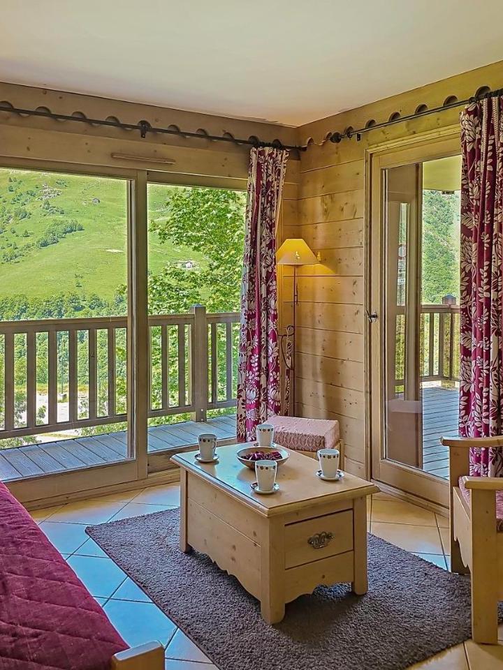 Two-Bedroom Apartment (1 large bed) – La Croix Des Vallees - Proche Des Pistes Des Menuires