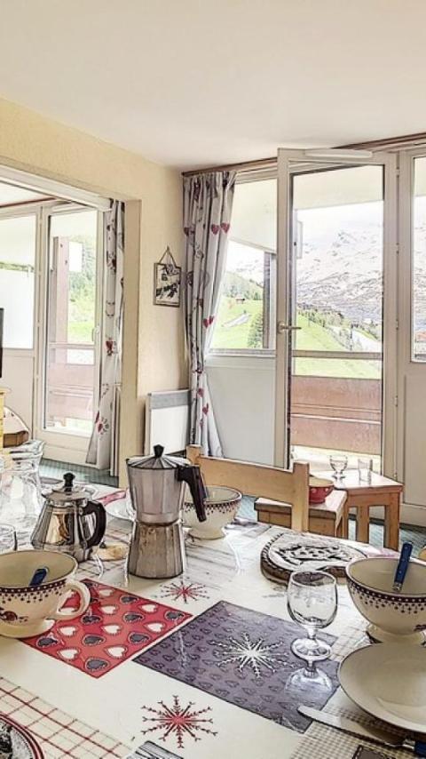 Residence Burons - Appartement Spacieux · Ski Aux Pieds · Balcon Mae-2154 – Les Menuires