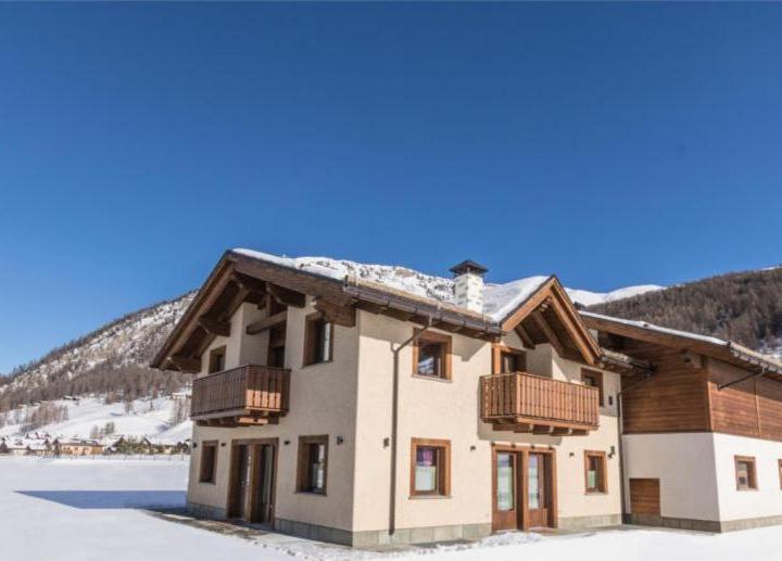 Suite - Free WiFi – Agriturismo la Poina