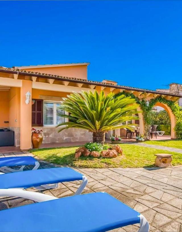 Villa Bellota by Sealand Villas