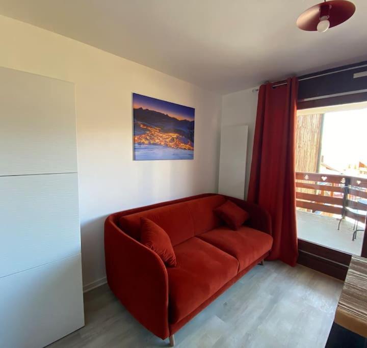 One-Bedroom Apartment (1 sofa bed) - Free WiFi – Chez Olga&Seb