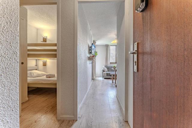 Cosy Family Flat - Heart of Val Thorens, Balcony with Mountain Views - Residence Le Joker – billede 9